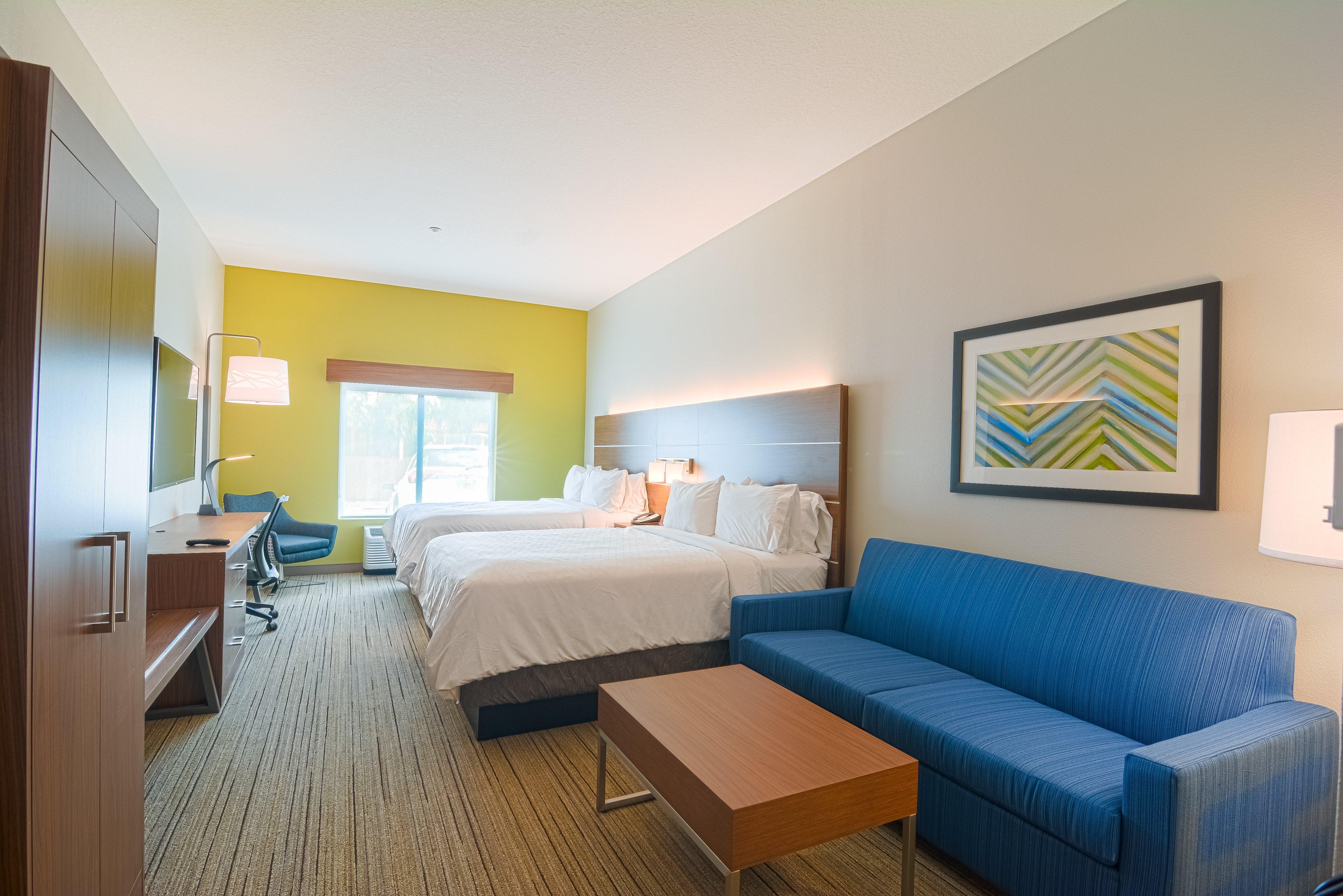 Holiday Inn Express Hotel & Suites Tampa-Usf-Busch Gardens By Ihg Ngoại thất bức ảnh