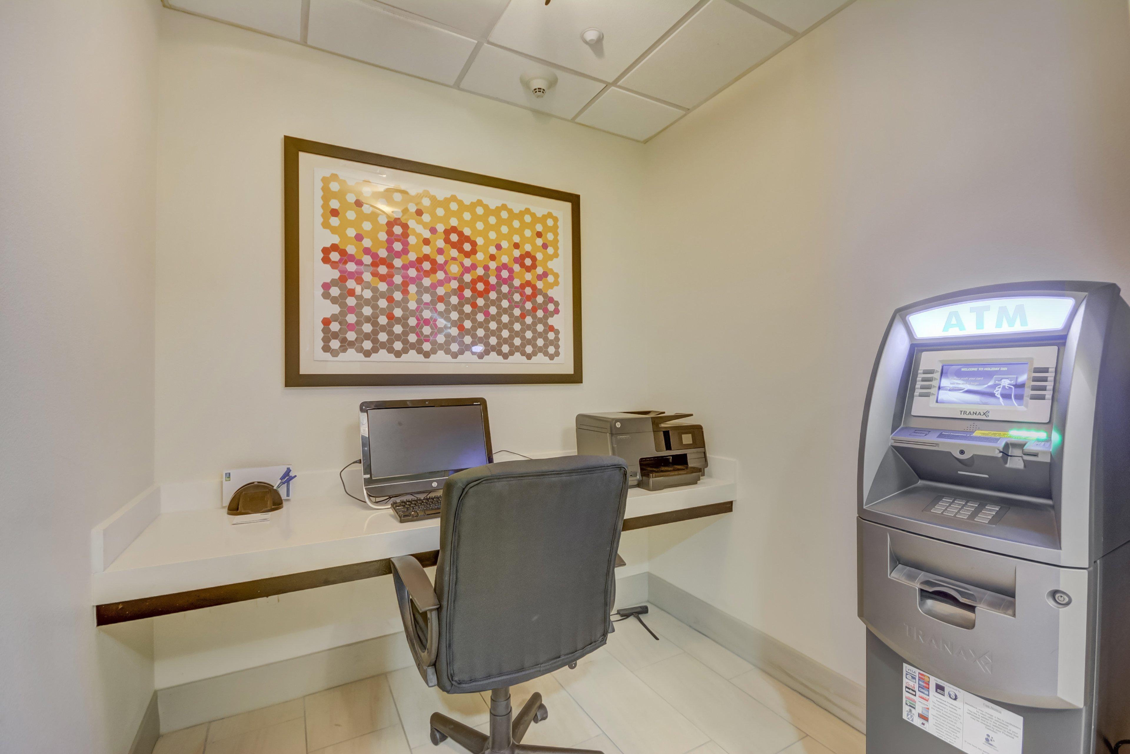 Holiday Inn Express Hotel & Suites Tampa-Usf-Busch Gardens By Ihg Ngoại thất bức ảnh